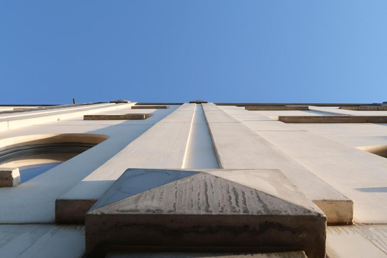 Hotel Adoma Gand Esterno foto