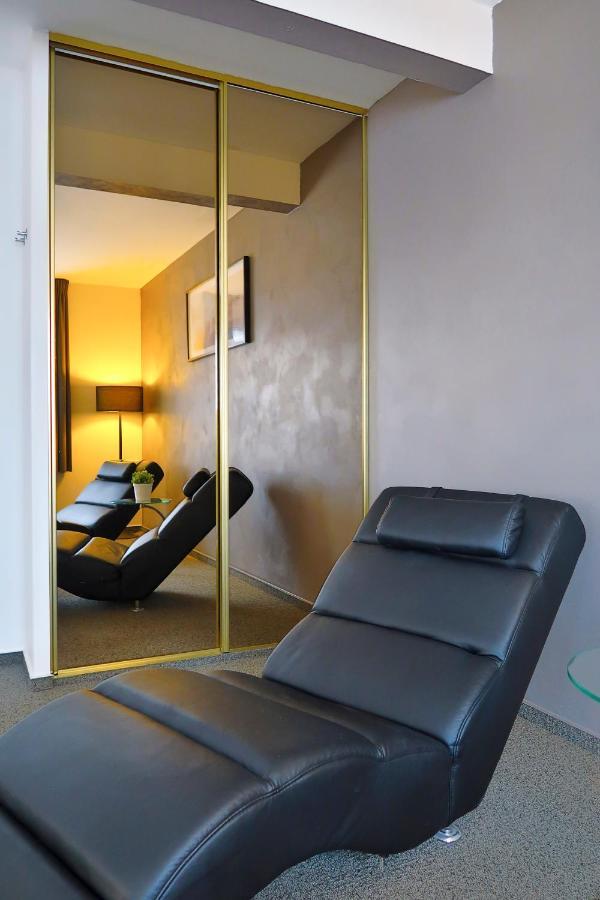 Hotel Adoma Gand Esterno foto