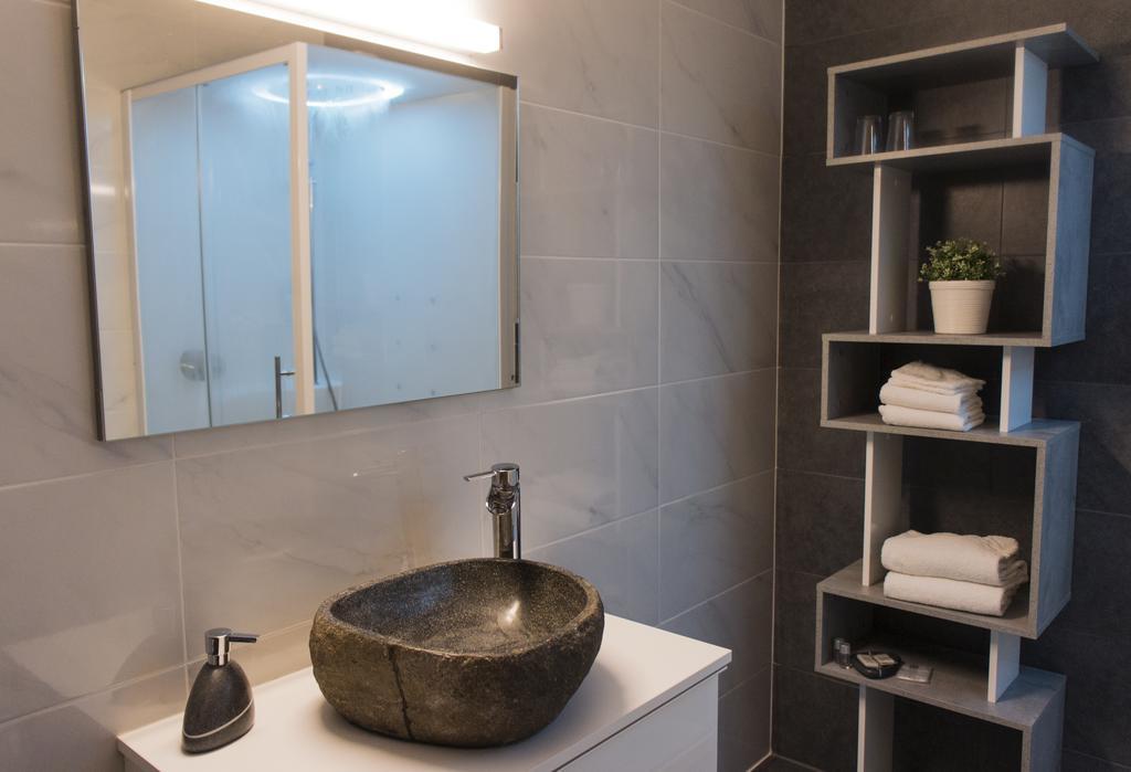 Hotel Adoma Gand Esterno foto